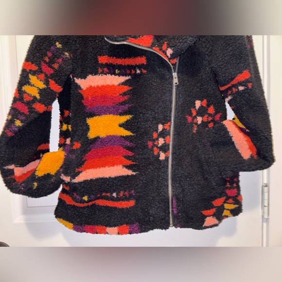 SONOMA TRIBAL FLEECE COAT.
Women’s Medium.| - Picture 11 of 13